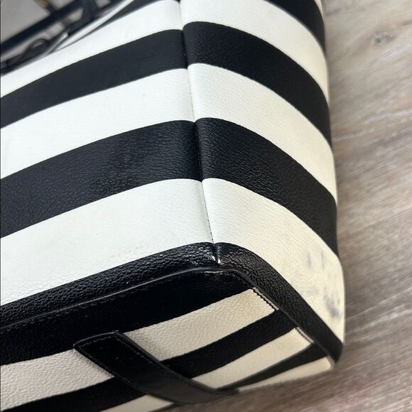 4000 Kate Spade black white diaper bag tote bag 241204000 - Picture 14 of 15